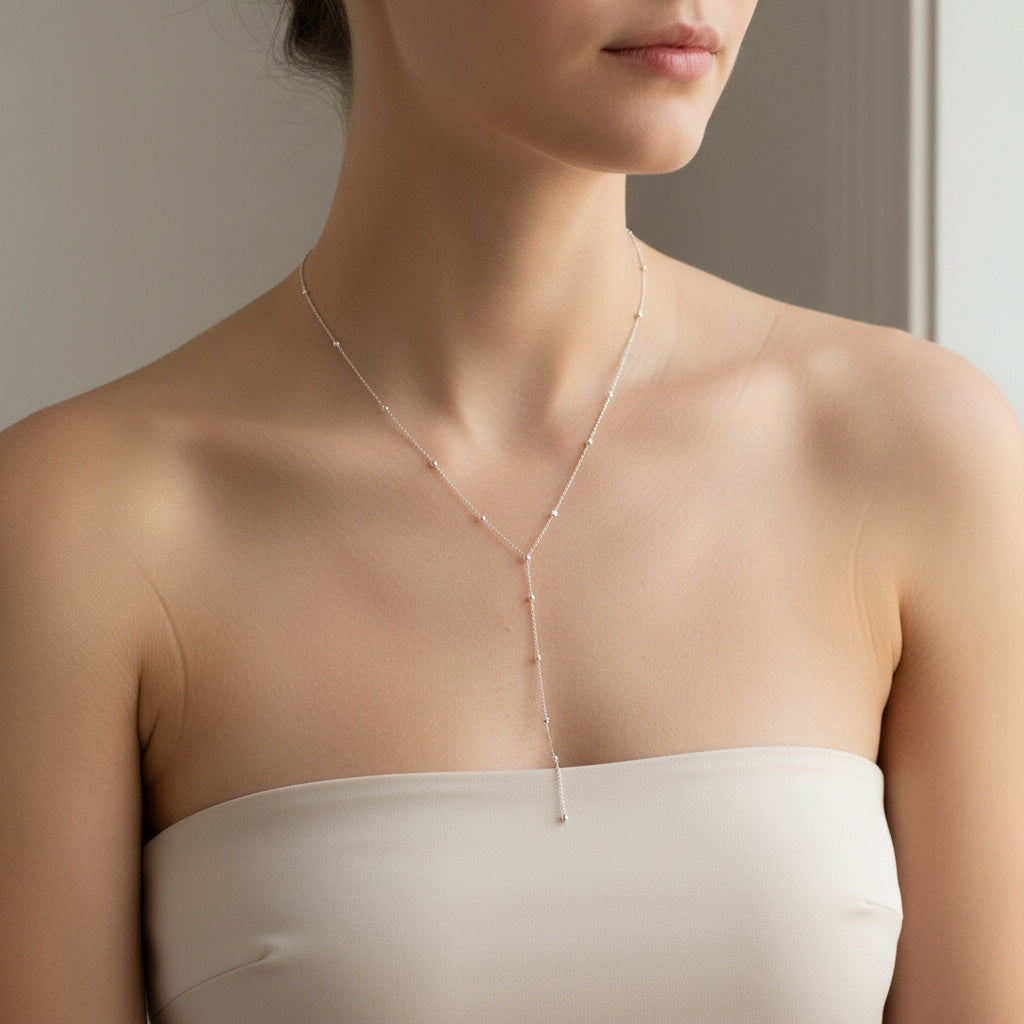 Collar Acentos Luz — CHIC