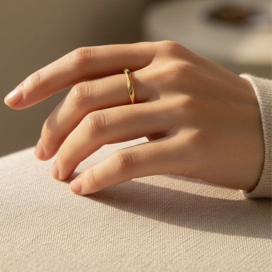 Anillo Curvas Suaves — CHIC