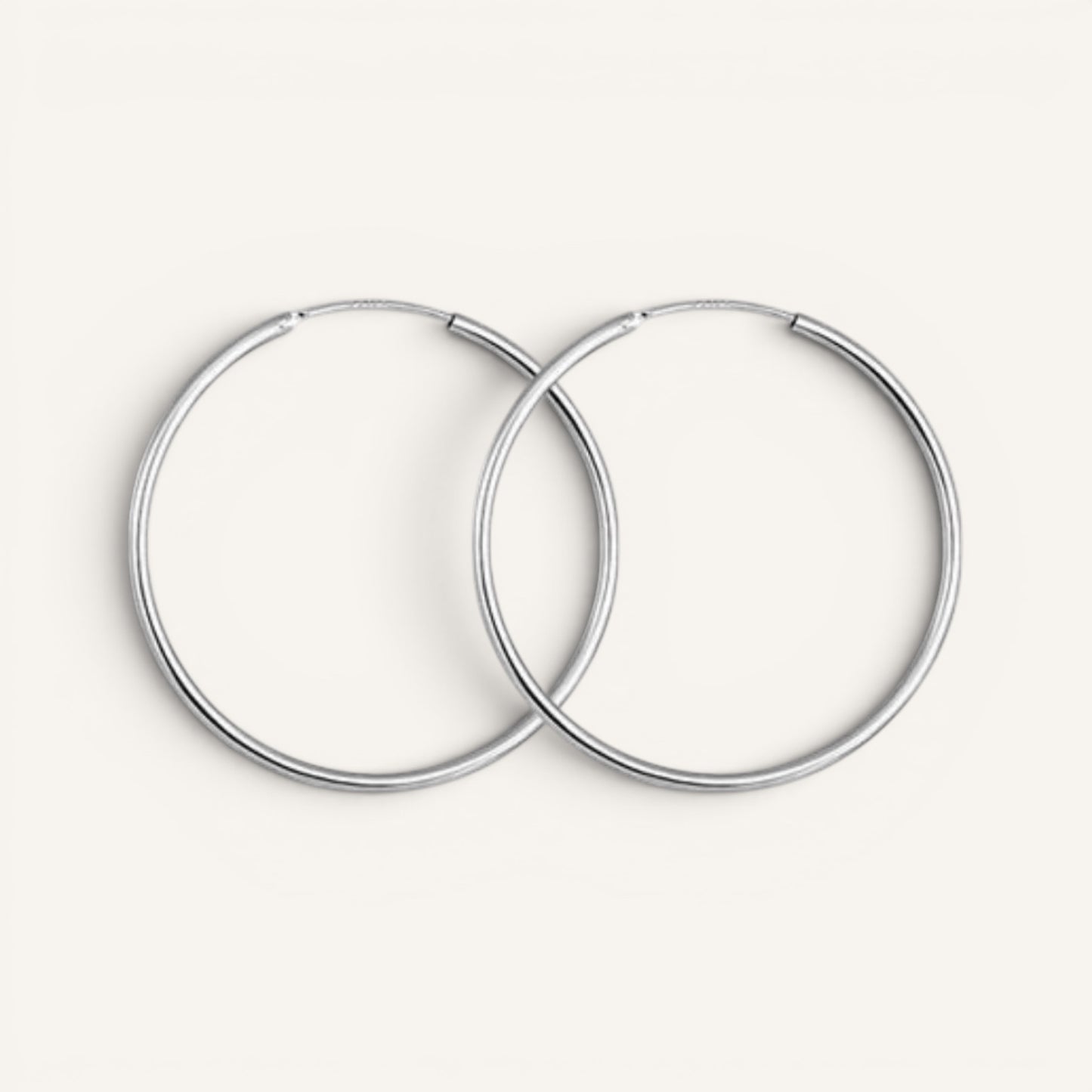 Arracada Línea Minimal — CHIC