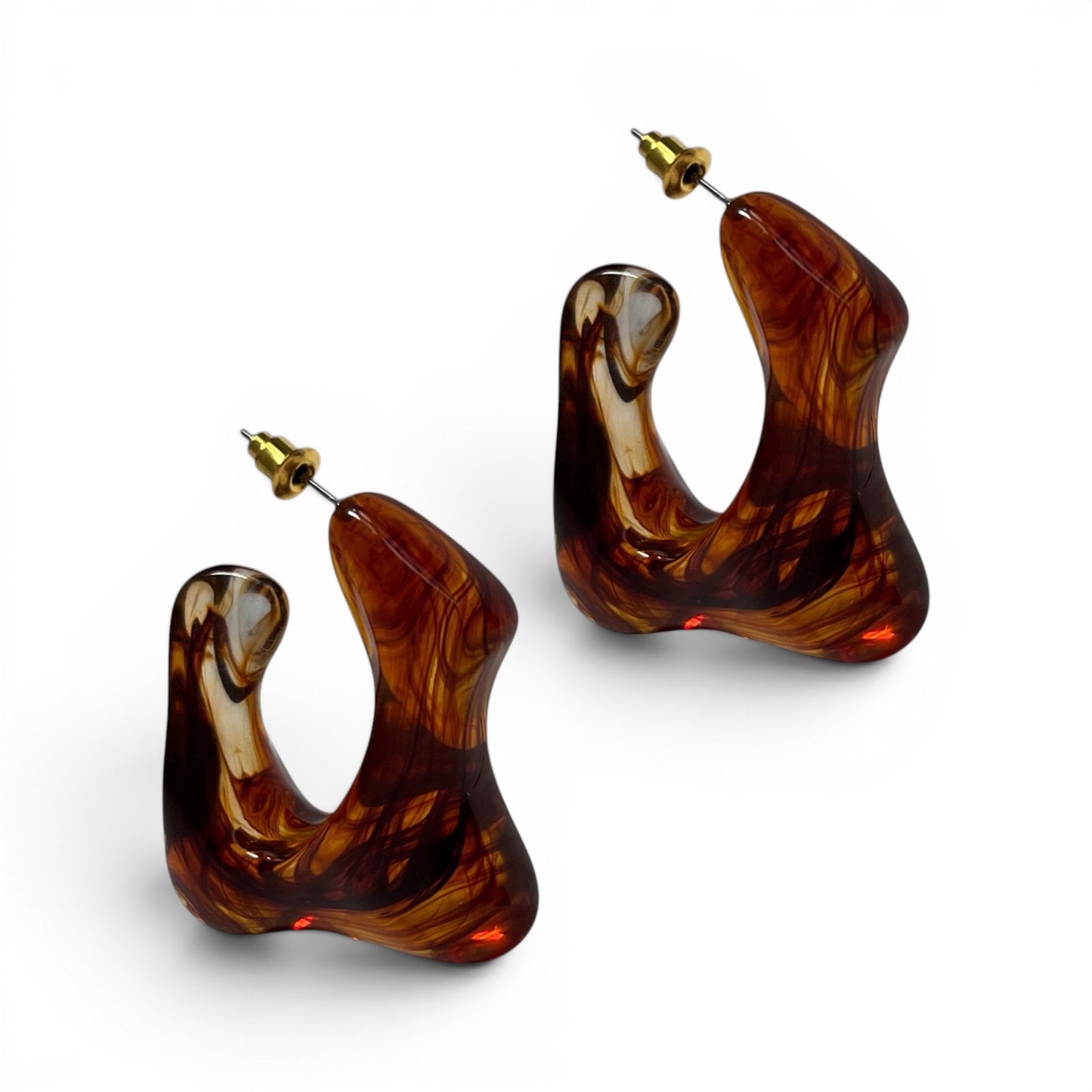 Arete Escultural Ámbar Orgánico — CHROMA